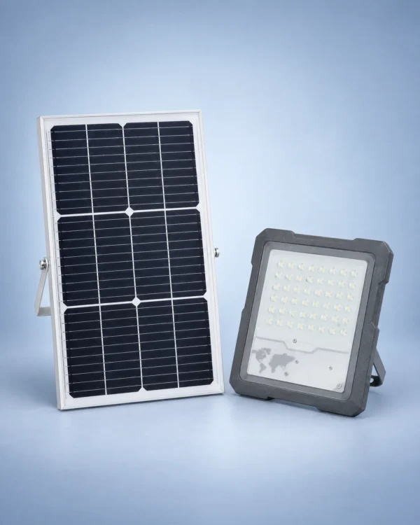 SSL-50 All-in-One Solar Street Light with 6V 15W solar panel, 3.2V 20Ah lithium battery, IP65 protection and 3 to 4 metre mounting height